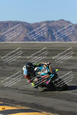 media/Mar-21-2025-CVMA Friday Practice (Fri) [[30cd4fe323]]/3-Racer 2/Session 2 (Bowl)/